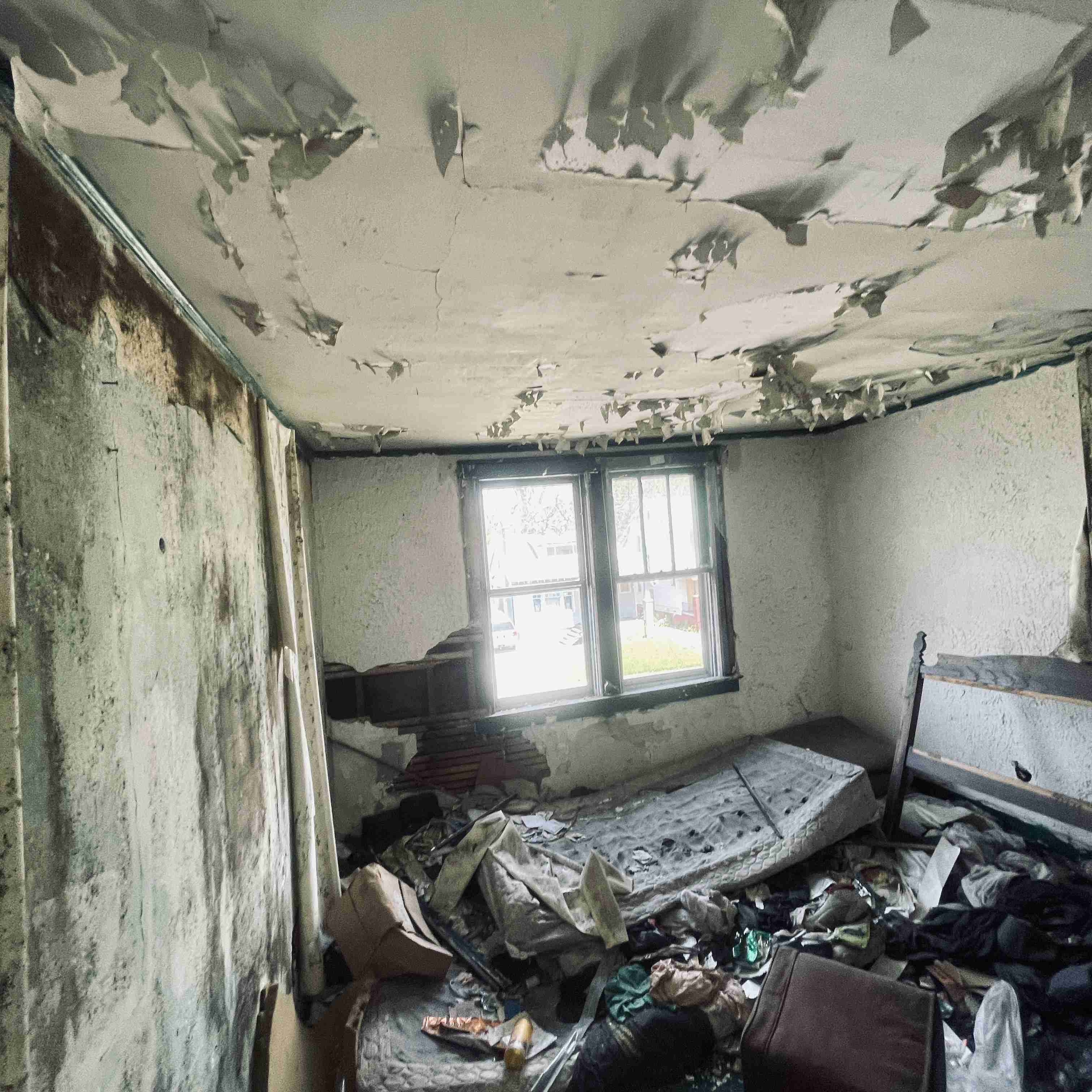 2537 Fullerton (60).jpg